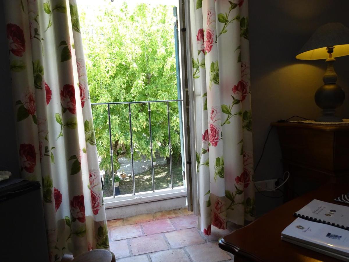 Bastide Des Princes B&B Caderousse Eksteriør billede