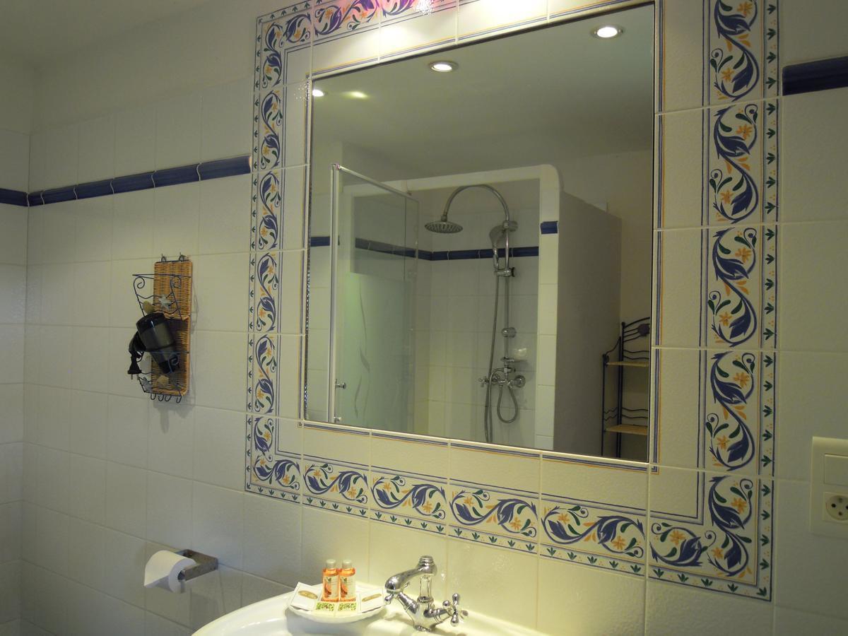 Bastide Des Princes B&B Caderousse Eksteriør billede